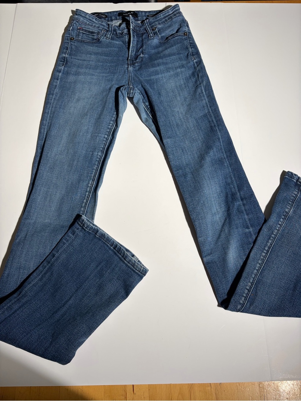 Straight Leg Mid-Rise Blue Jeans for Women Haala
